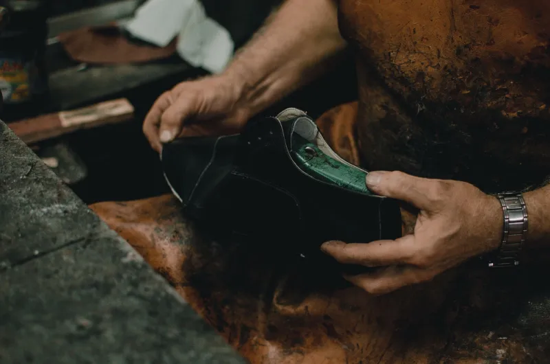 The New Elegance: How Britain's Finest Shoemakers Ended the Age of Beautiful Suffering