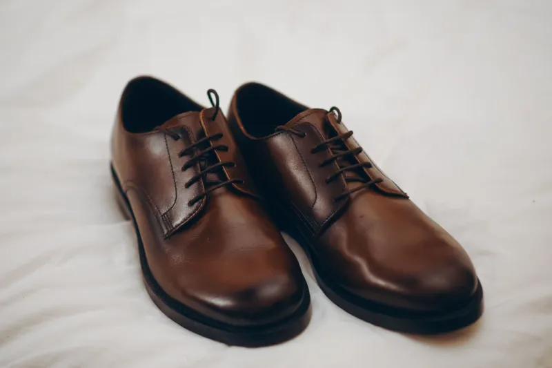 Platform to Platform: What Your Commute Shoes Say About Your Professional Standards
